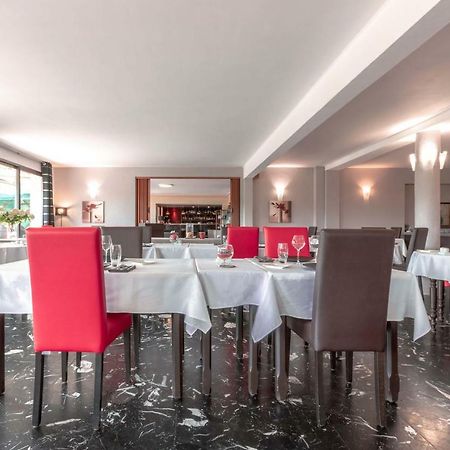 Chassey-le-Camp Auberge Du Camp Romain מראה חיצוני תמונה
