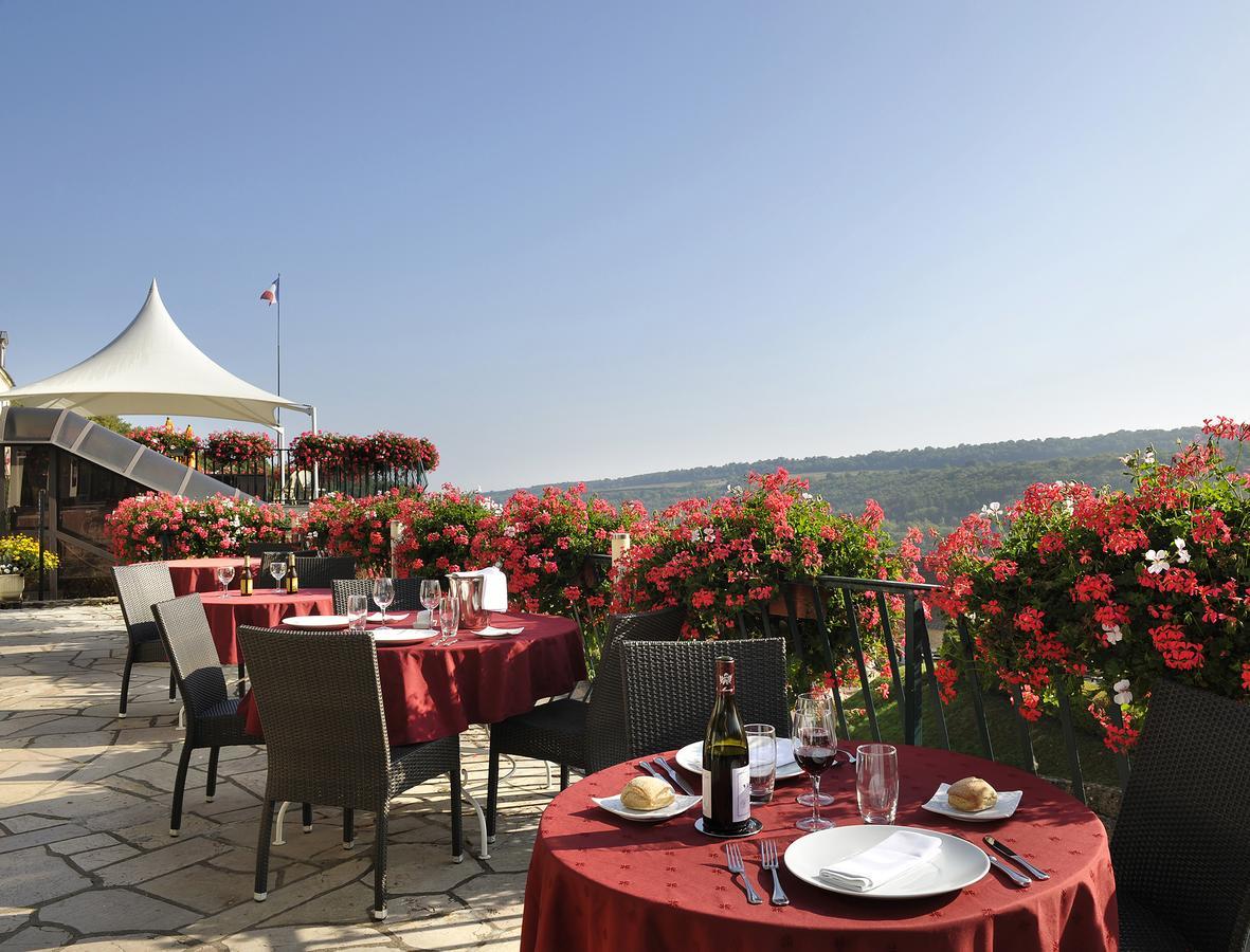 Chassey-le-Camp Auberge Du Camp Romain מראה חיצוני תמונה